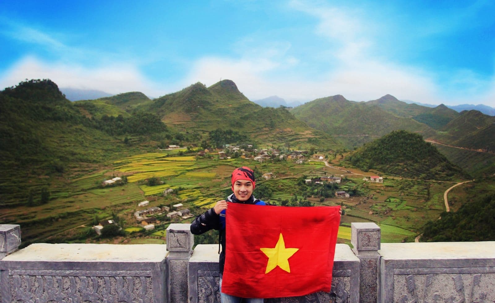 The scenery of Lung Cu flag tower from above (Source: Internet)