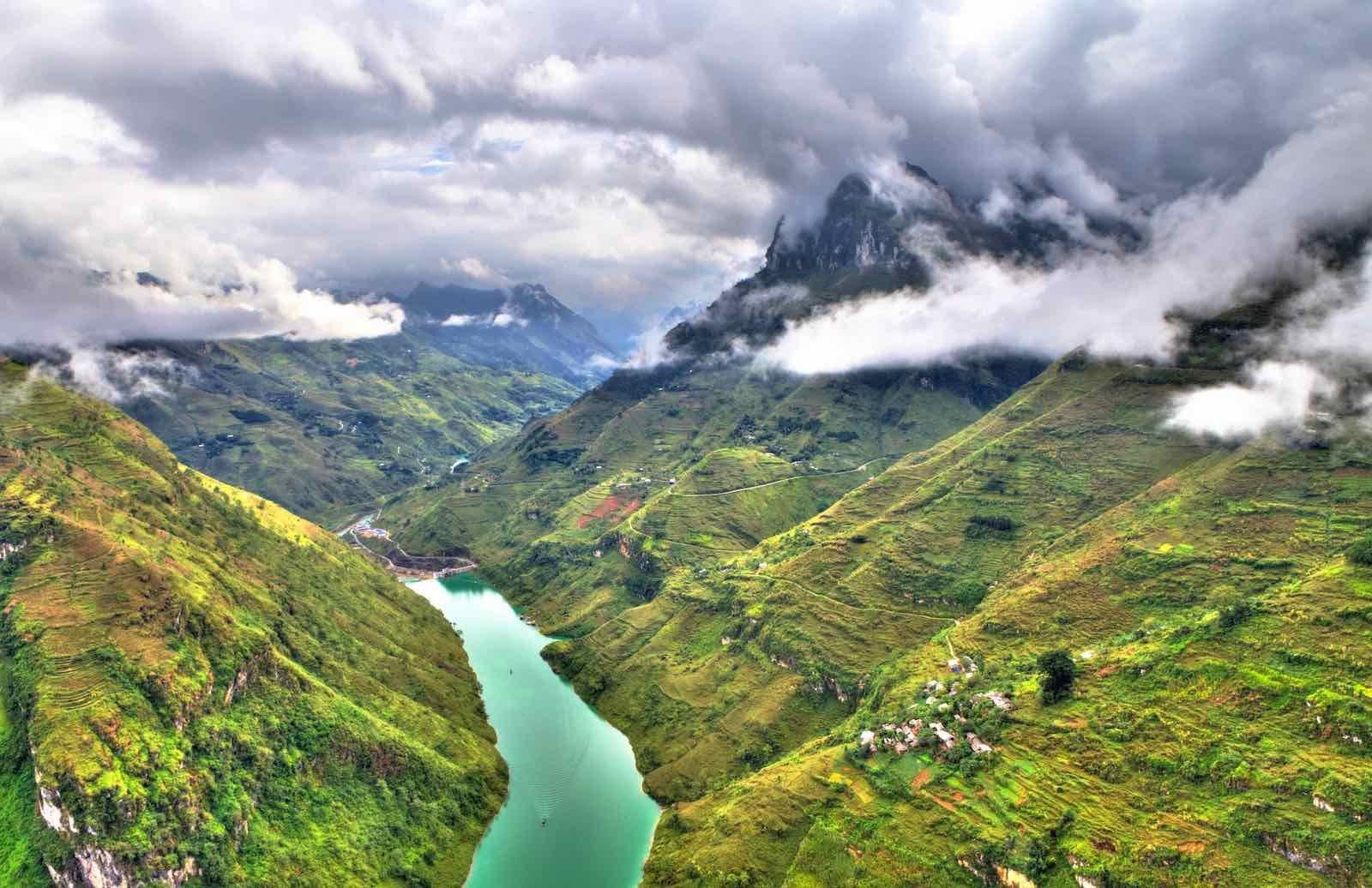 Ma Pi Leng Pass is full of magnificence (Source: Internet)