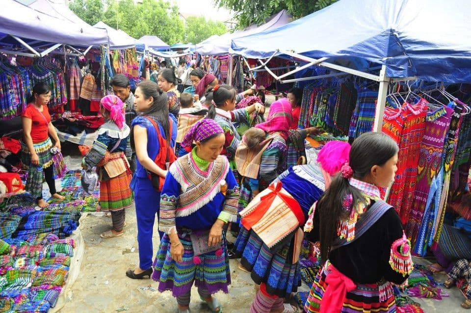 Ban Phiet market