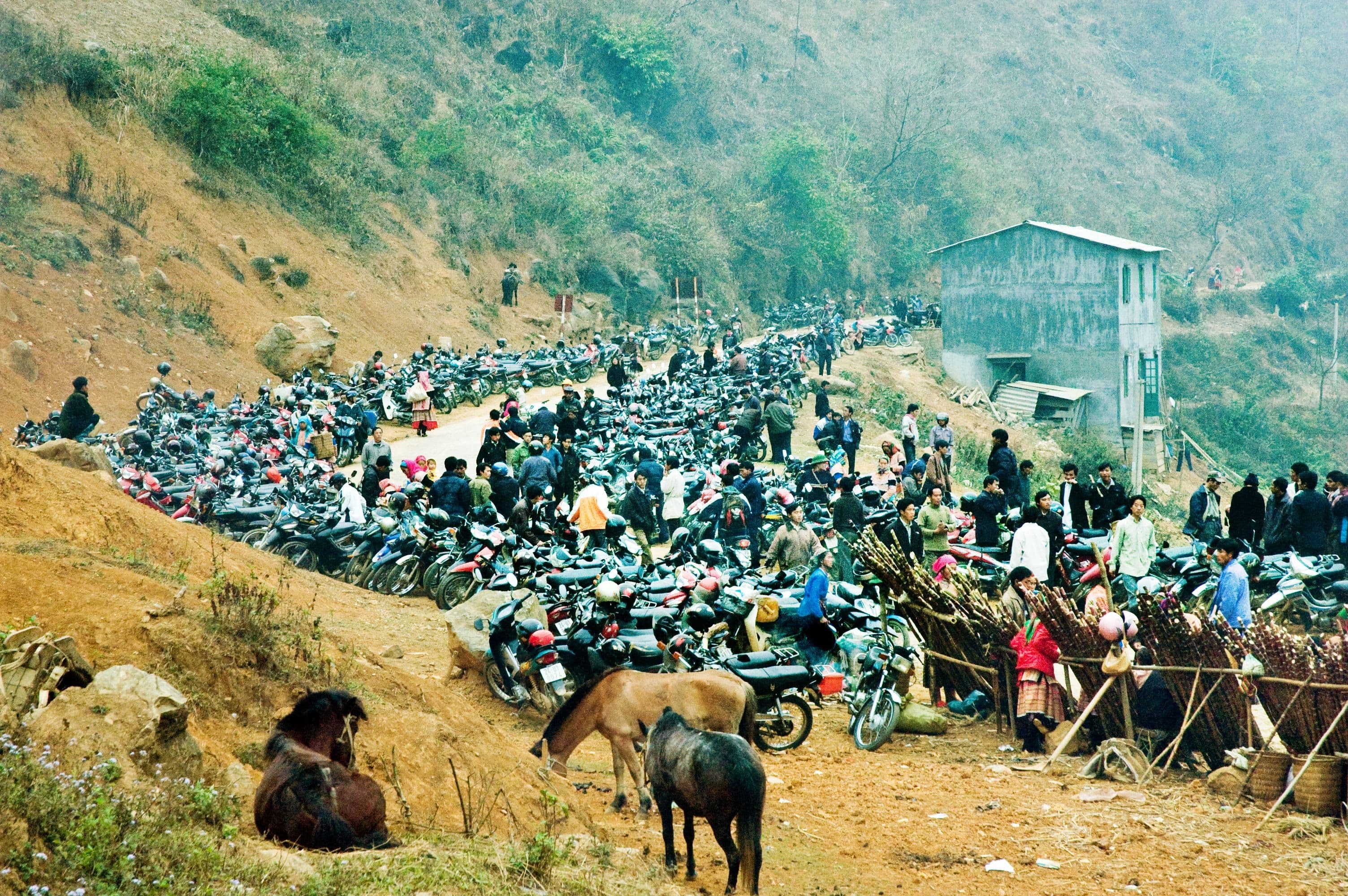 Can Cau market